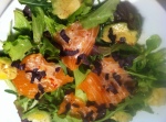 another delicious salad. this time with fresh salmon and a dressing made with lemon, olive oil, himalayan salt and red pepper! this gives the salad a lovely twist!